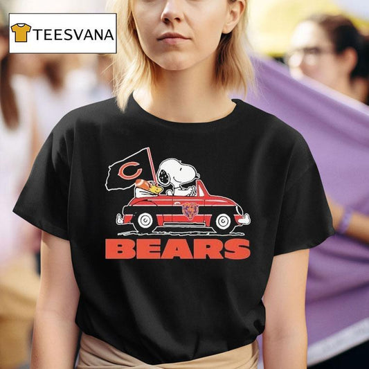 Snoopy And Woodstock Driving Car Chicago Bears Shirt