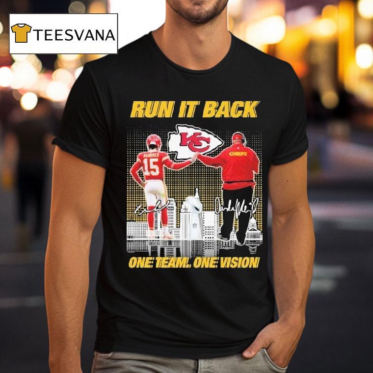 Patrick Mahomes And Andy Reid One Team One Vision Kansas City Chiefs Signatures Shirt
